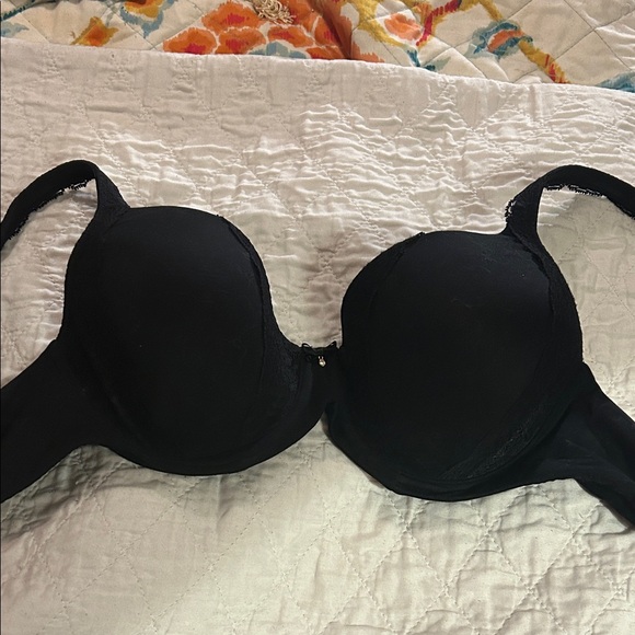 Soma Elegant Black Molded‎ cup, underwire Lace trim Bra. Size 38C - Picture 4 of 10